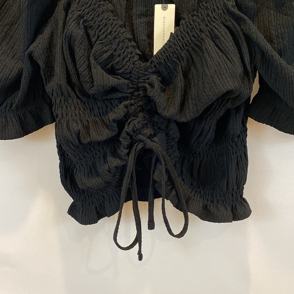 Anthro Pilcro Puff Sleeved Crop Top in Black size L NWT - Picture 5 of 16